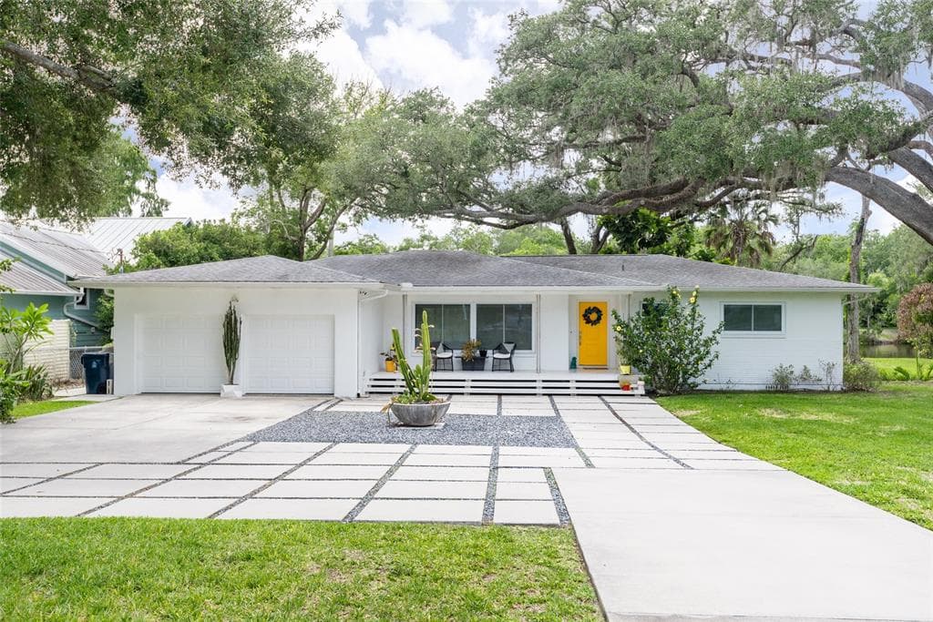 7308 N OLA AVENUE TAMPA, FL 33604