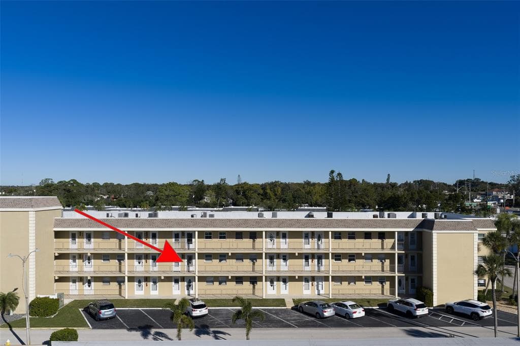 1 BOCA CIEGA POINT BOULEVARD UNIT 212 ST PETERSBURG, FL 33708