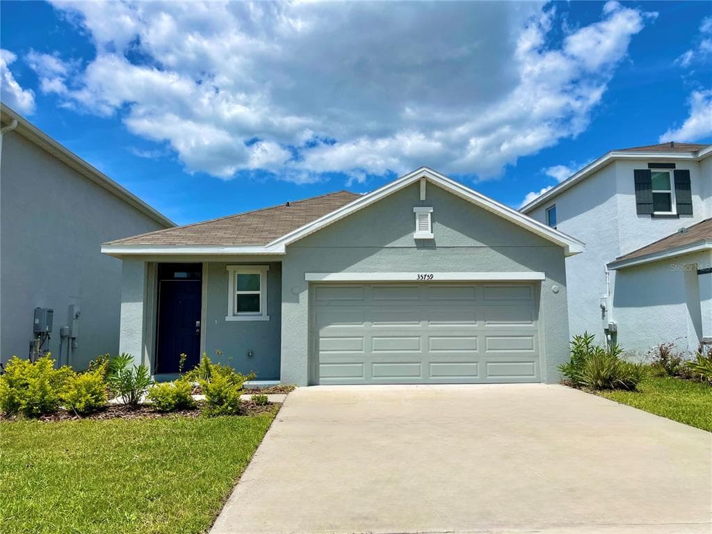 35759 SUNFLOWER HILL DR ZEPHYRHILLS, FL 33541