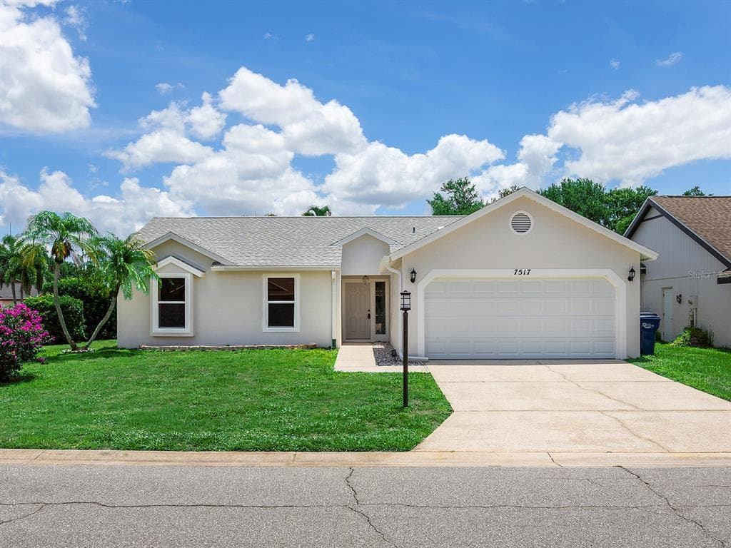 7517 38TH STREET CIRCLE E SARASOTA, FL 34243