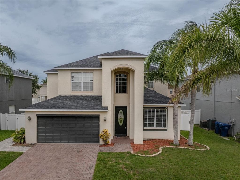 1449 KAFFIR LILY COURT