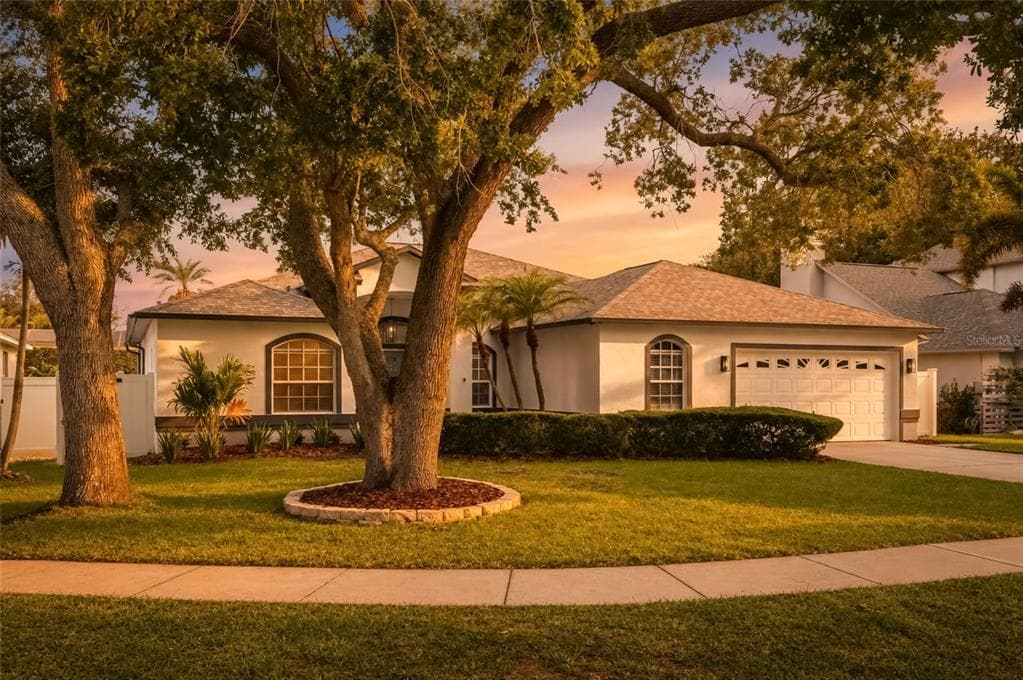 9238 SEA OAKS COURT SEMINOLE, FL 33776