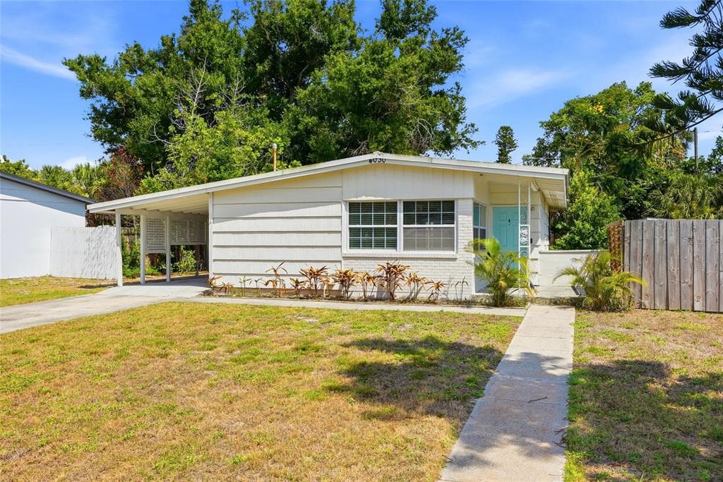 4030 MARLIN DRIVE SE ST PETERSBURG, FL 33705