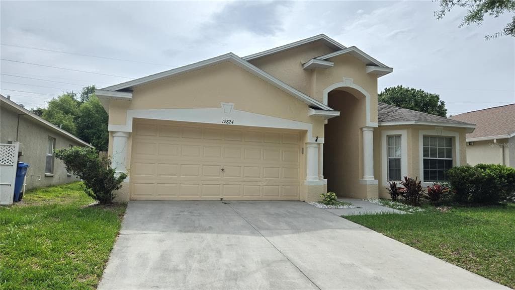 12824 KINGS LAKE DRIVE