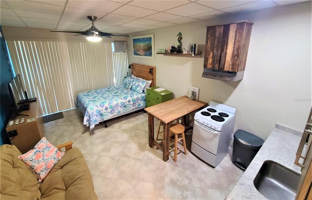 18399 GULF BOULEVARD UNIT 389 INDIAN SHORES, FL 33785