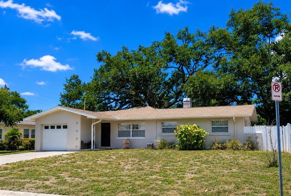 1714 PRINCE PHILIP STREET CLEARWATER, FL 33755