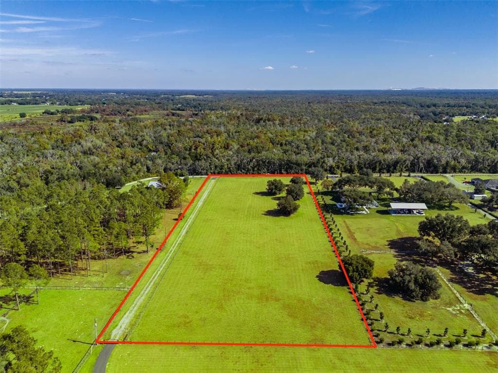 3527 POWERLINE ROAD LITHIA, FL 33547
