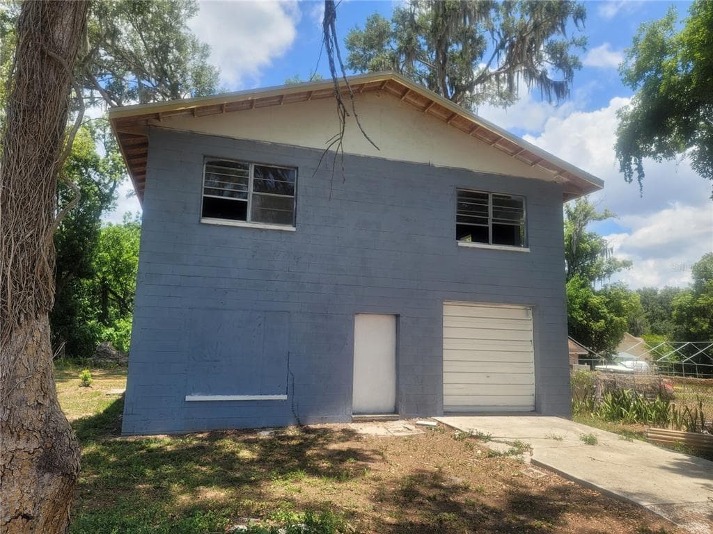 510C TIGHE STREET SEFFNER, FL 33584
