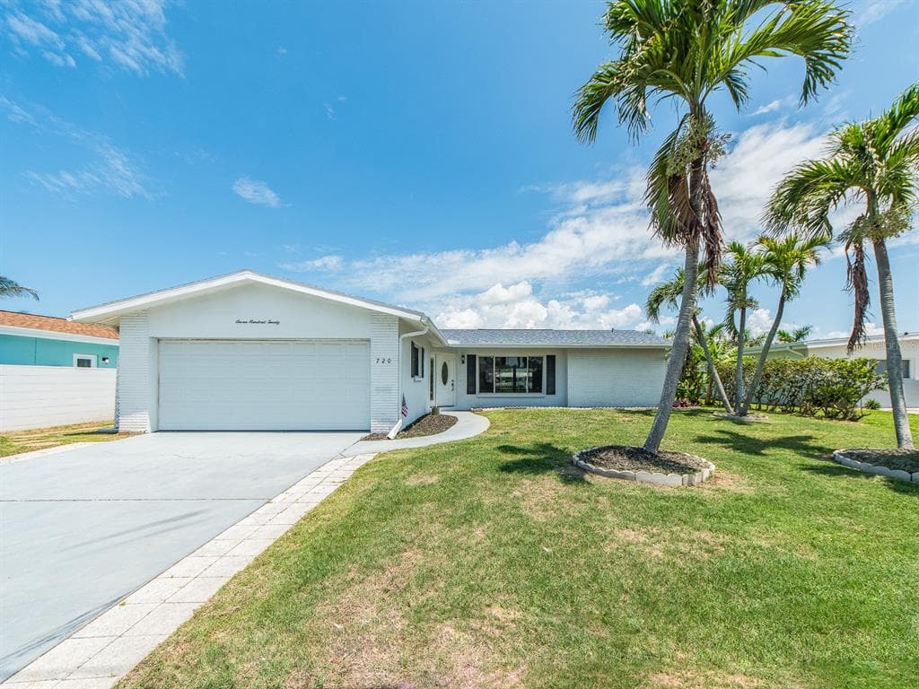 720 115TH AVENUE TREASURE ISLAND, FL 33706