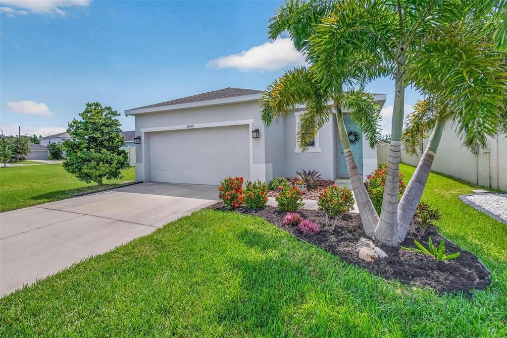 10945 HIGH NOON TRAIL PARRISH, FL 34219