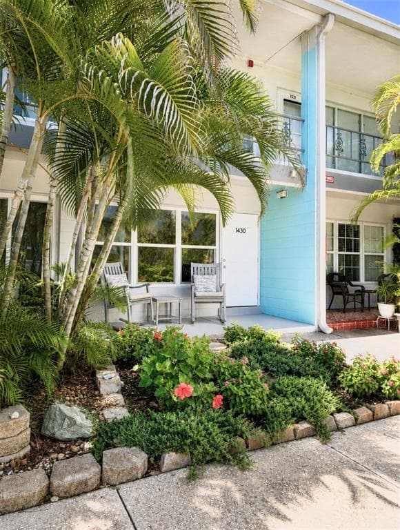 4325 58TH WAY N UNIT 1430 KENNETH CITY, FL 33709