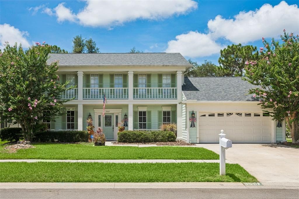 9527 NORCHESTER CIRCLE
