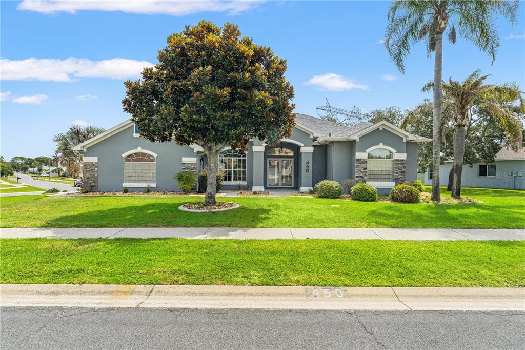 450 CASTILLE DRIVE SPRING HILL, FL 34608
