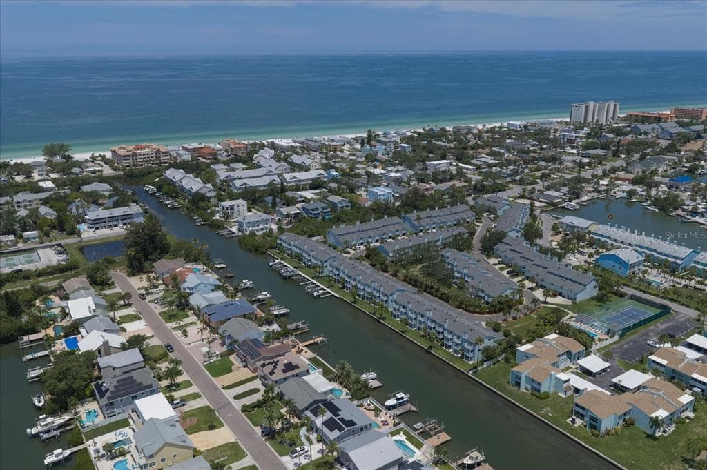 659 GARLAND CIRCLE INDIAN ROCKS BEACH, FL 33785
