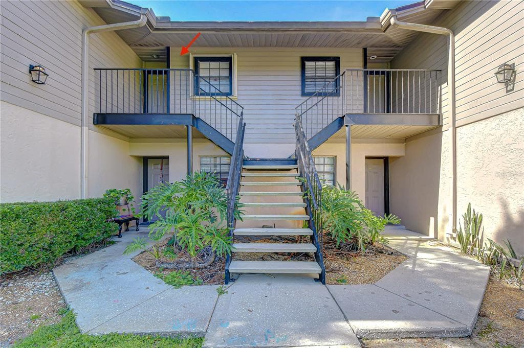 4008 ASHFORD GREEN PLACE UNIT F204 TAMPA, FL 33613