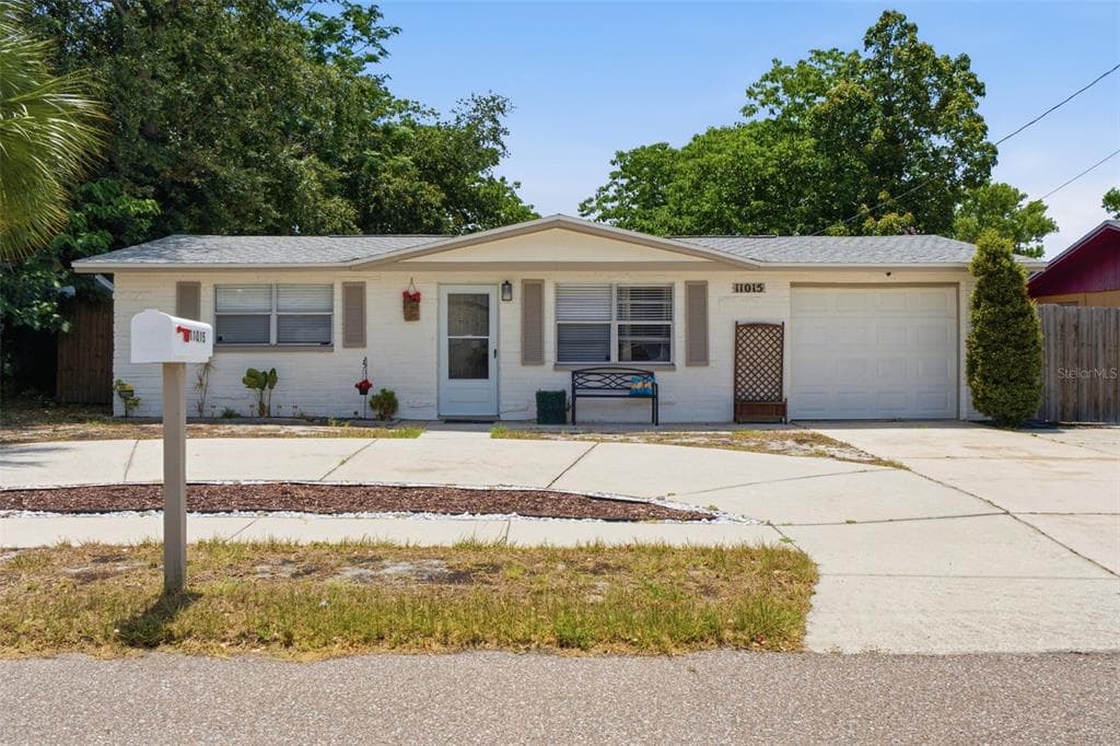 11015 TYLER DRIVE PORT RICHEY, FL 34668