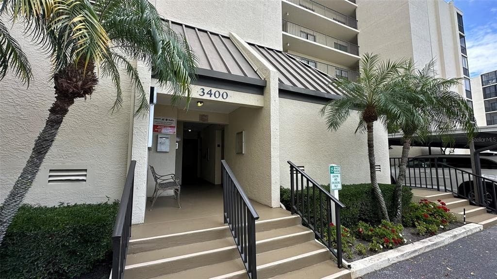 3400 COVE CAY DRIVE UNIT 4E CLEARWATER, FL 33760