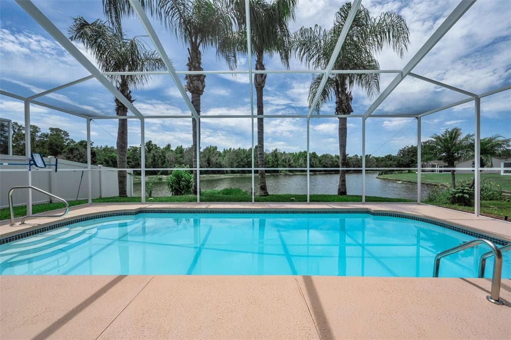 27432 BREAKERS DRIVE WESLEY CHAPEL, FL 33544