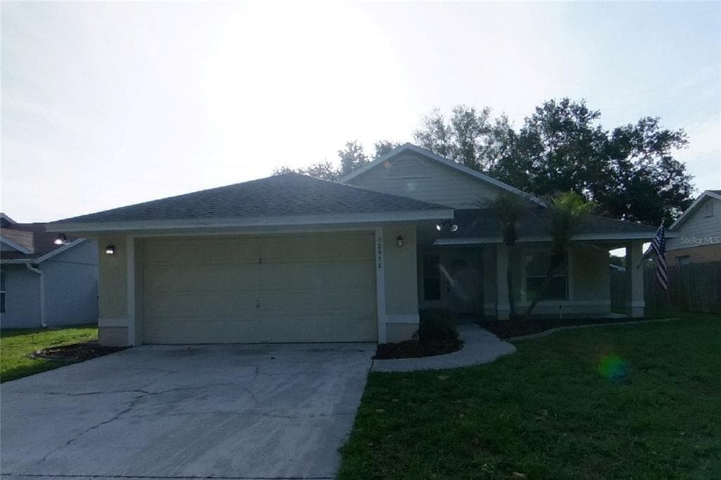 10418 REAGANS RUN DRIVE CLERMONT, FL 34711