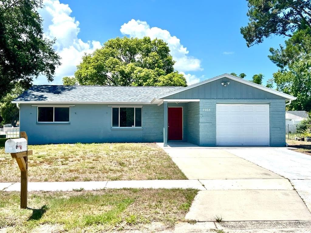 7908 RUSTY OAK DRIVE NEW PORT RICHEY, FL 34653