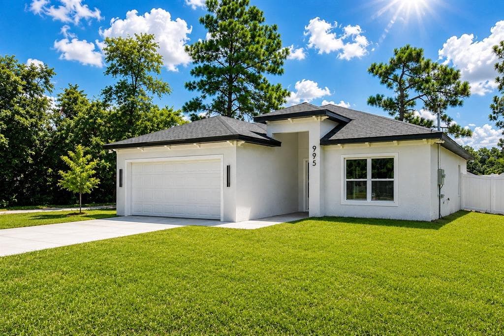 995 9TH AVENUE DELAND, FL 32724