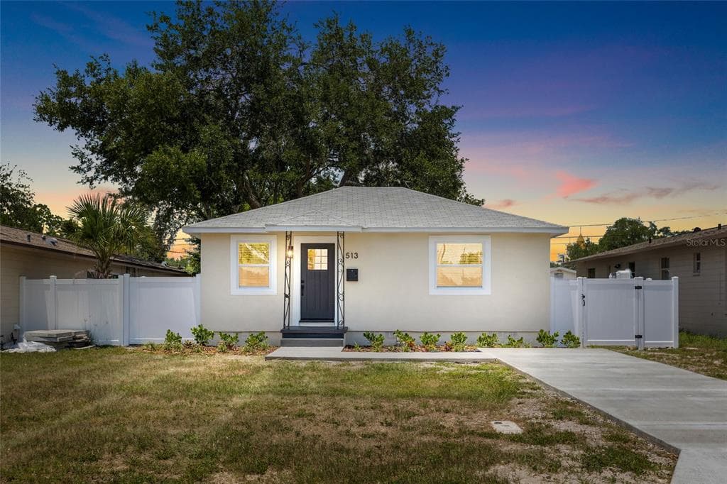 513 88TH AVENUE N ST PETERSBURG, FL 33702