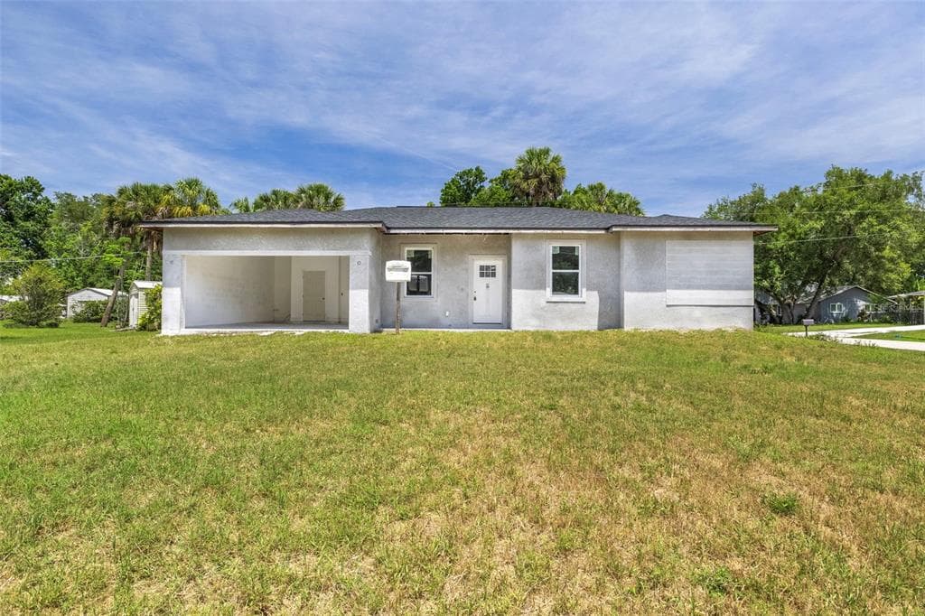 1390 SALYERS STREET PORT CHARLOTTE, FL 33952