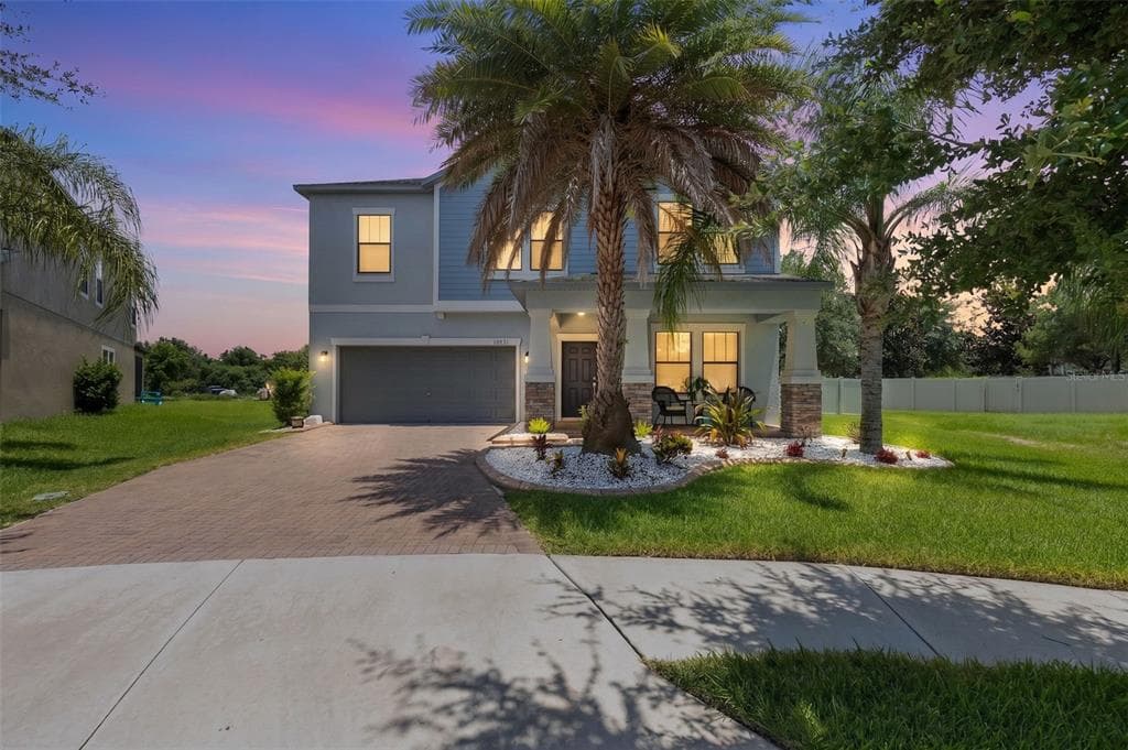 10231 COUNT FLEET DRIVE RUSKIN, FL 33573