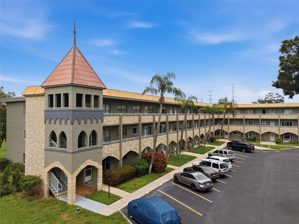 2462 BRAZILIA DRIVE UNIT 70