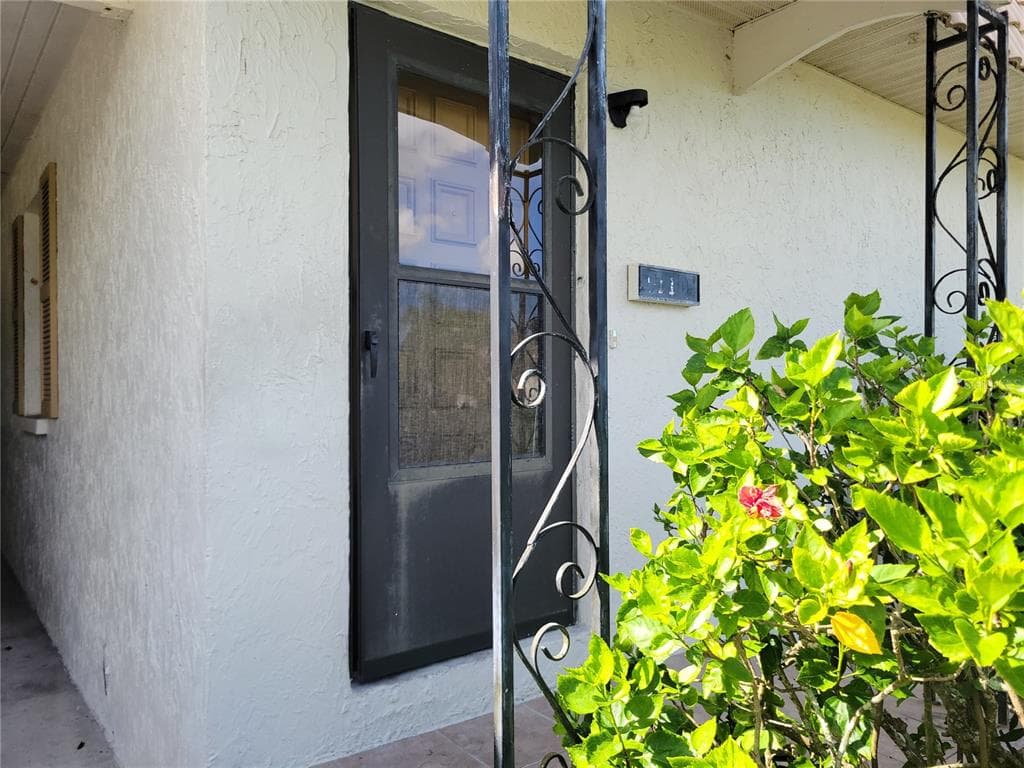 9110 VIA RECREO NEW PORT RICHEY, FL 34655