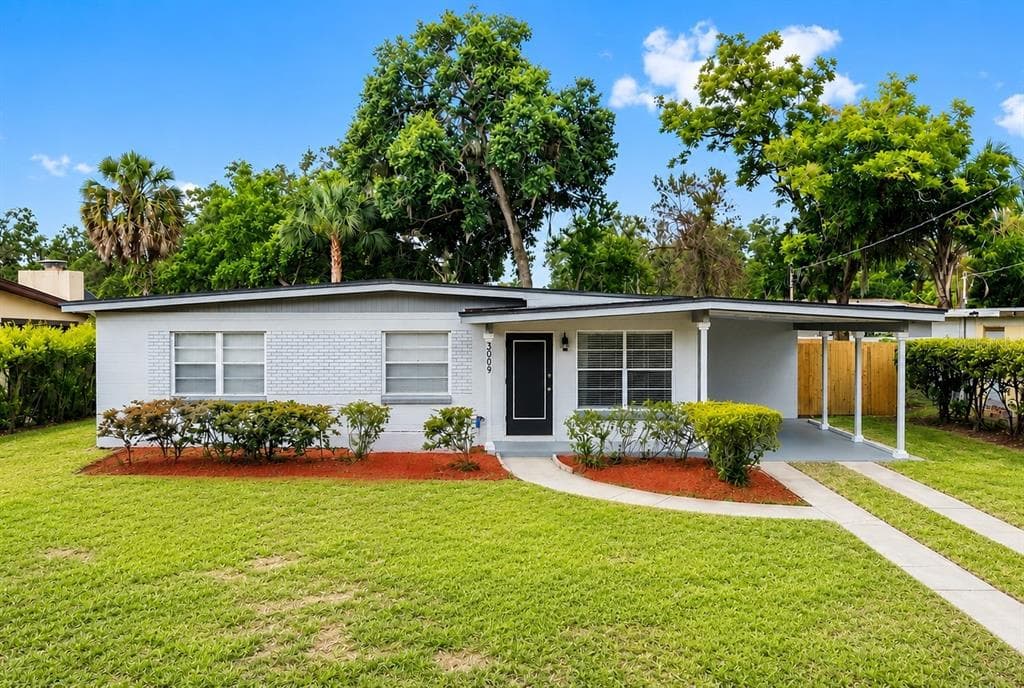 3009 E FLORA STREET TAMPA, FL 33610