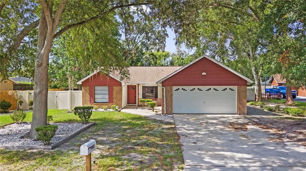 1917 DOVE FIELD PLACE BRANDON, FL 33510
