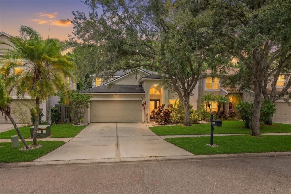 9915 HARTWELL BRIDGE CIRCLE TAMPA, FL 33626