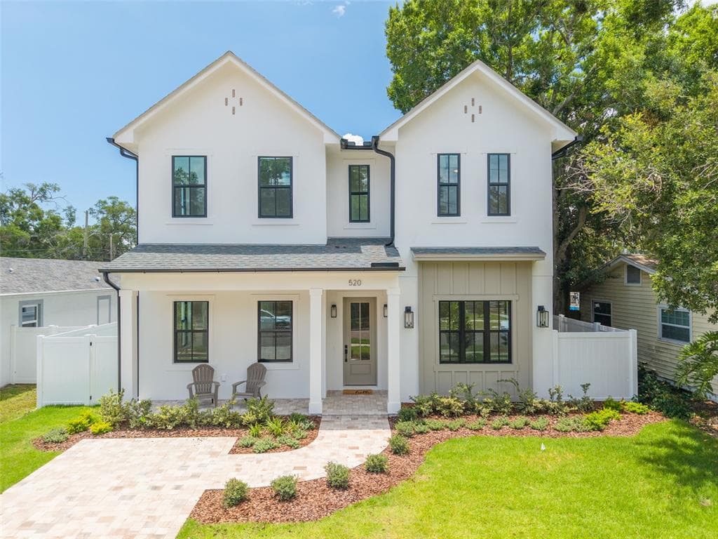 520 48TH AVENUE N ST PETERSBURG, FL 33703