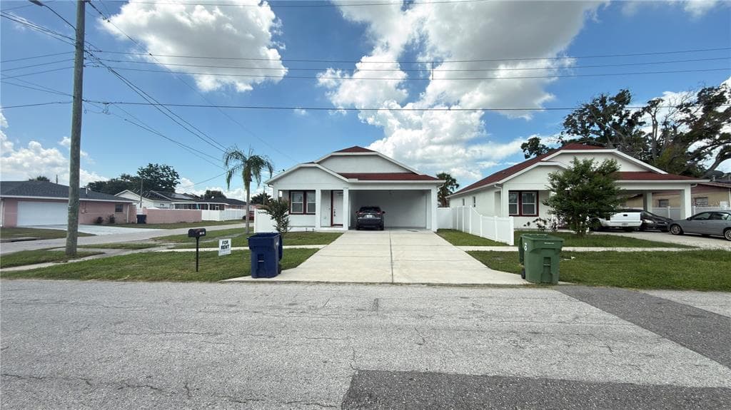 2702 W SAINT CONRAD STREET TAMPA, FL 33607