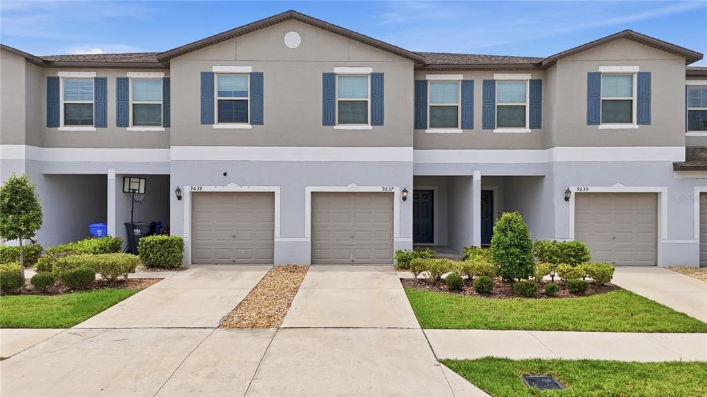 9637 MULBERRY MARSH LANE SUN CITY CENTER, FL 33573