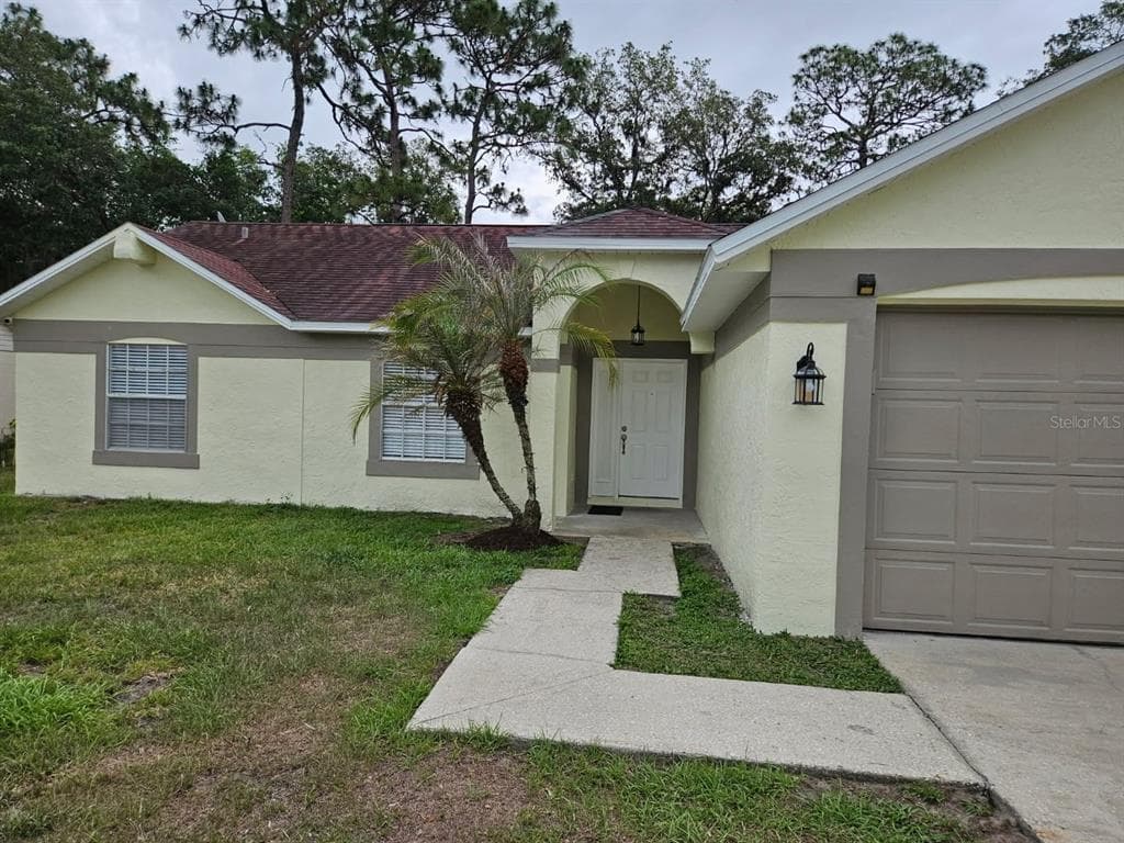 9687 LINGWOOD TRAIL ORLANDO, FL 32817