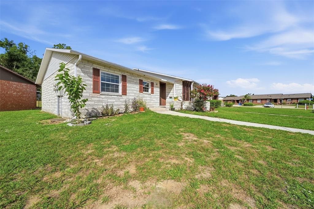 10310 BLUE FIELD CT THONOTOSASSA, FL 33592