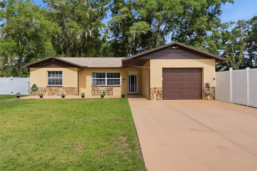 6302 NW 67TH TERRACE OCALA, FL 34482