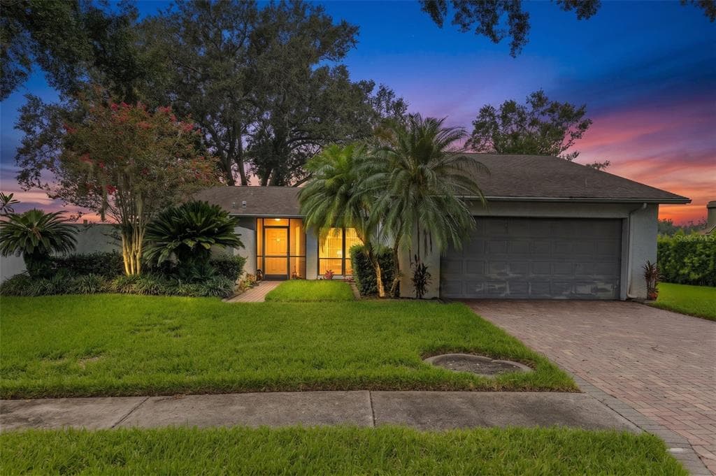 1235 WATERBURY LOOP LUTZ, FL 33559