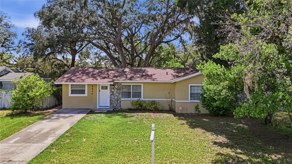 9804 N ELMER STREET TAMPA, FL 33612