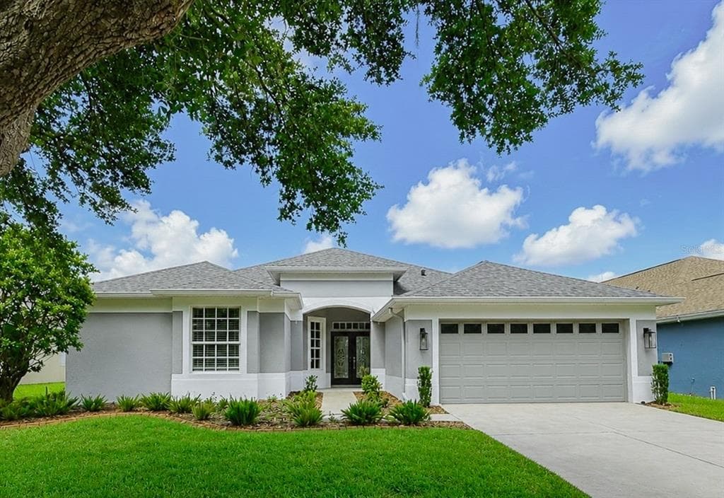 5849 HERONRISE CRESCENT DRIVE LITHIA, FL 33547