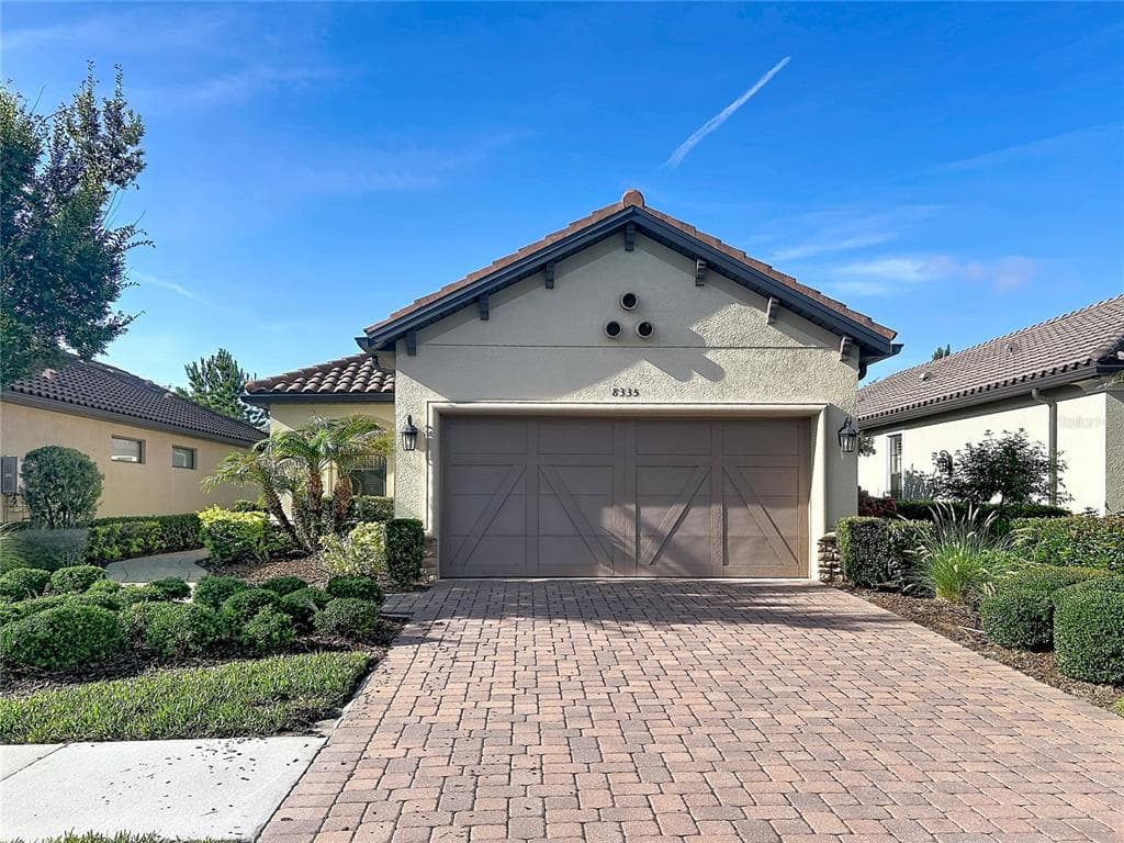8335 ALBERATA VISTA DRIVE TAMPA, FL 33647