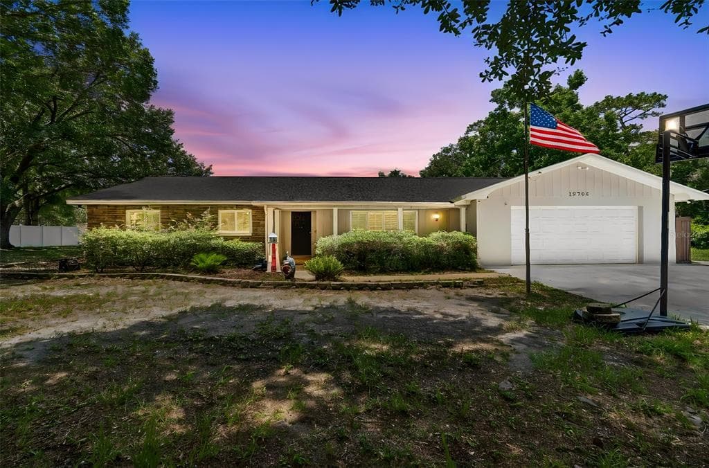 19706 ANGEL LANE ODESSA, FL 33556
