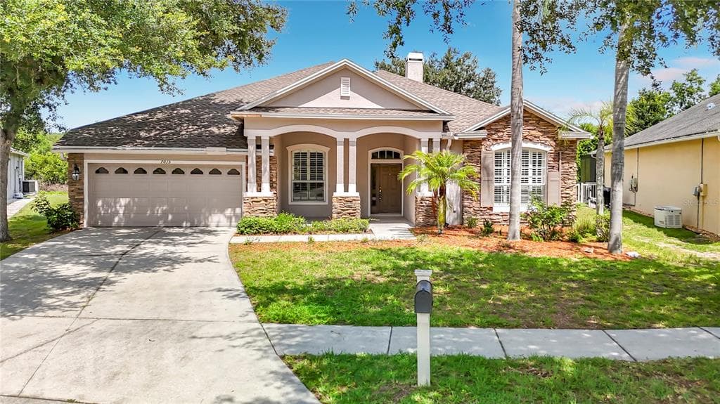7015 CARDINALWOOD LANE LAND O LAKES, FL 34637