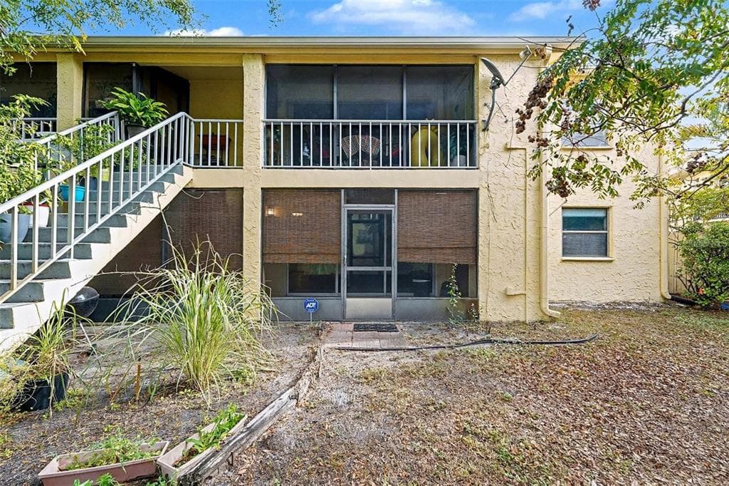 7514 DOLONITA DRIVE UNIT 7514 TAMPA, FL 33615