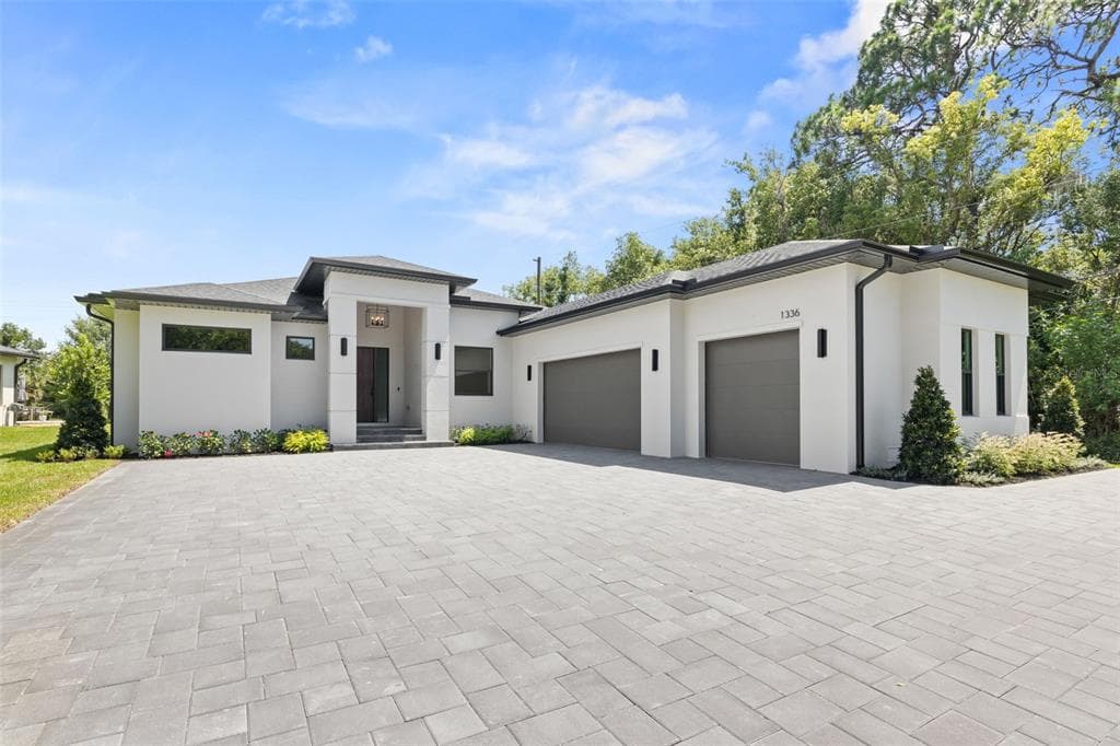 1336 HAYS ROAD TARPON SPRINGS, FL 34689
