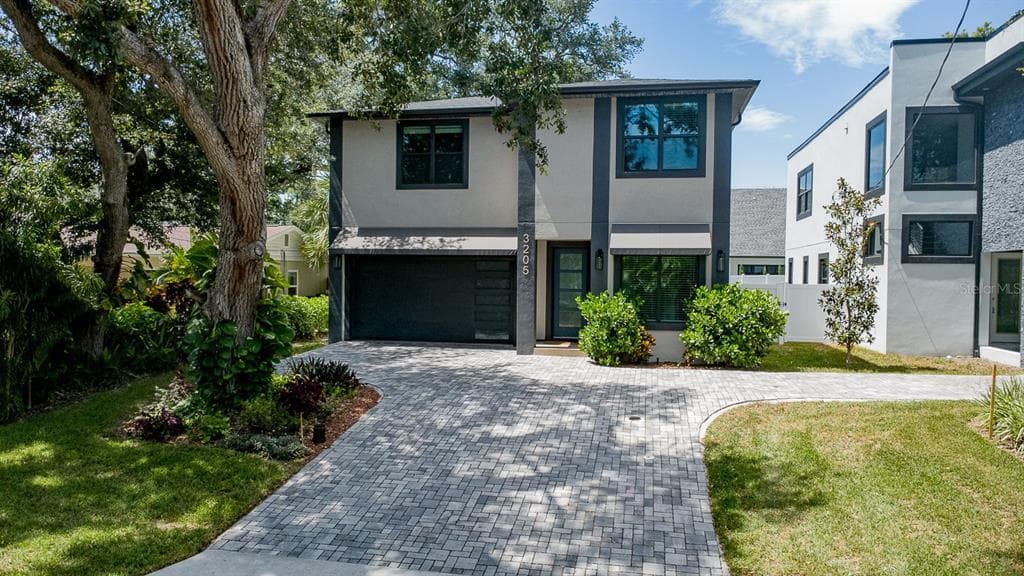 3205 W NASSAU STREET TAMPA, FL 33607