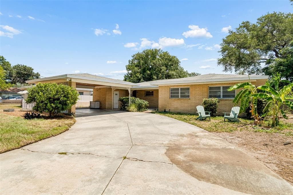 1512 S RICHARD AVENUE TAMPA, FL 33629