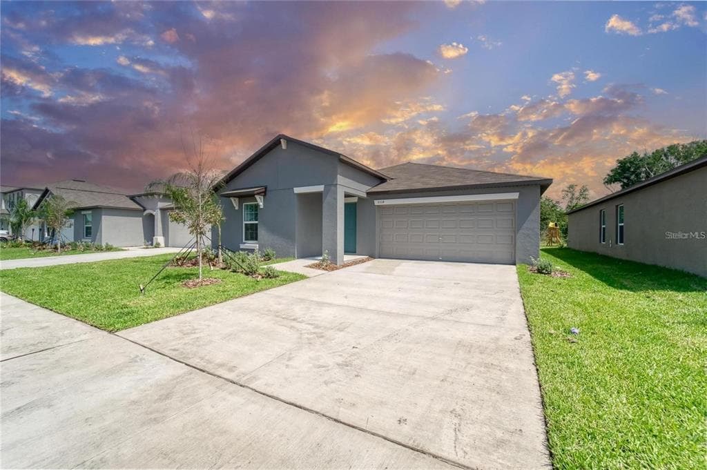 5514 BLUE AZURE DRIVE WIMAUMA, FL 33598